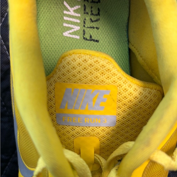 Nike Free Run 3 Men's Yellow and Gray Athletic Shoes - Picture 6 of 10